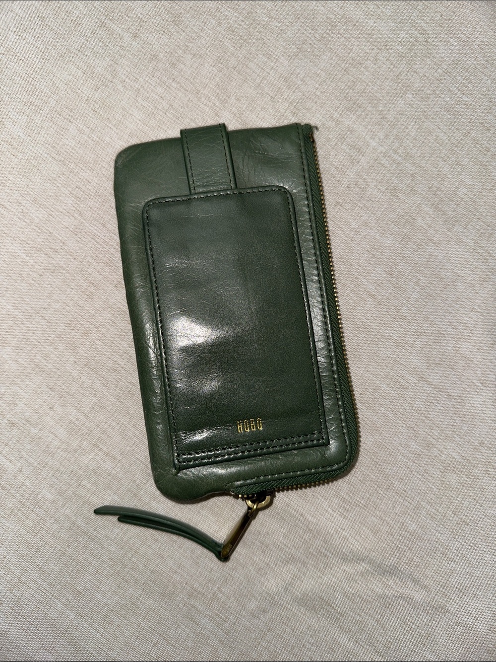 HOBO Dark Green Leather Zip Wallet Wristlet with Exterior Pocket